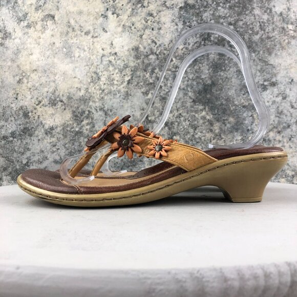 Born Women's Size 9 Brown Leather Flower Applique Open Toe Slip On Heeled Sandal - Picture 5 of 14